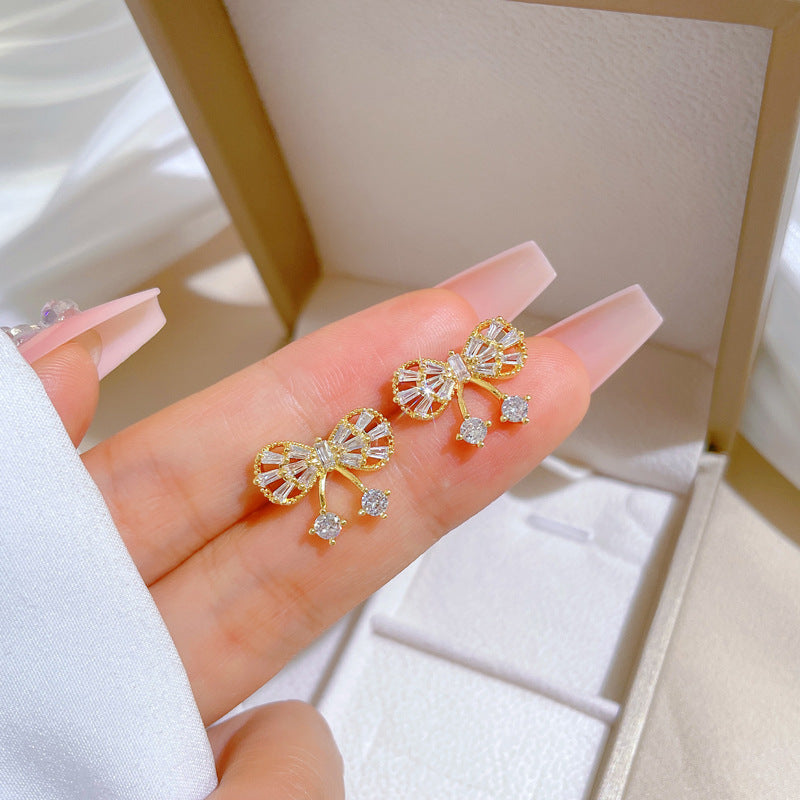 Stainless Steel Inlaid Zircon Tassel Bow Earring Jewelry for Women.