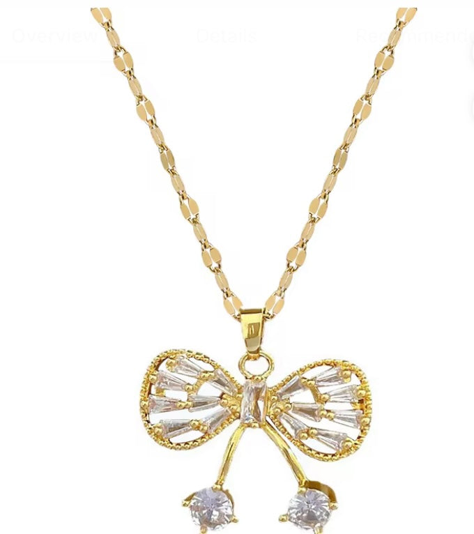 Micro Inlaid Butterfly Necklace , Light Luxury Vintage Style Personalized Temperament Banquet Accessories.